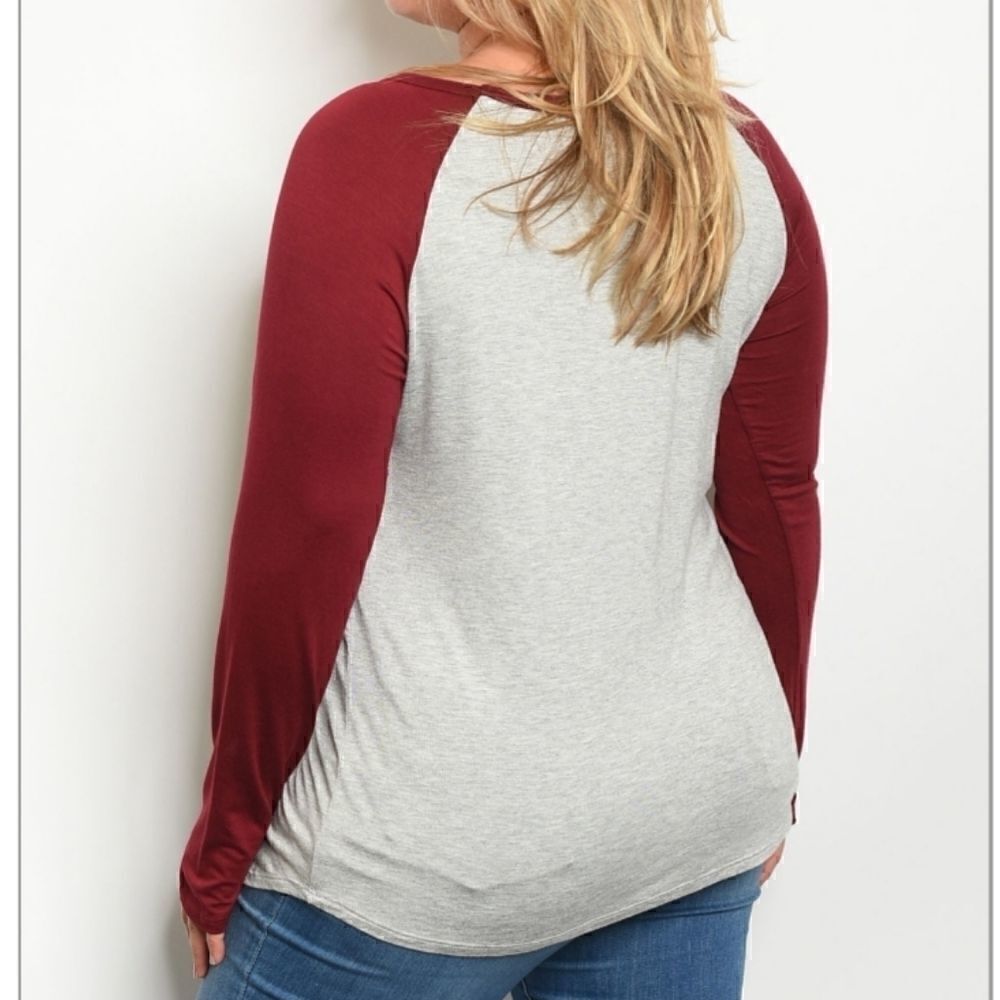 Christmas Furry Christmas Raglan Sleeve Plus Size Tshirt - Picture 3 of 3